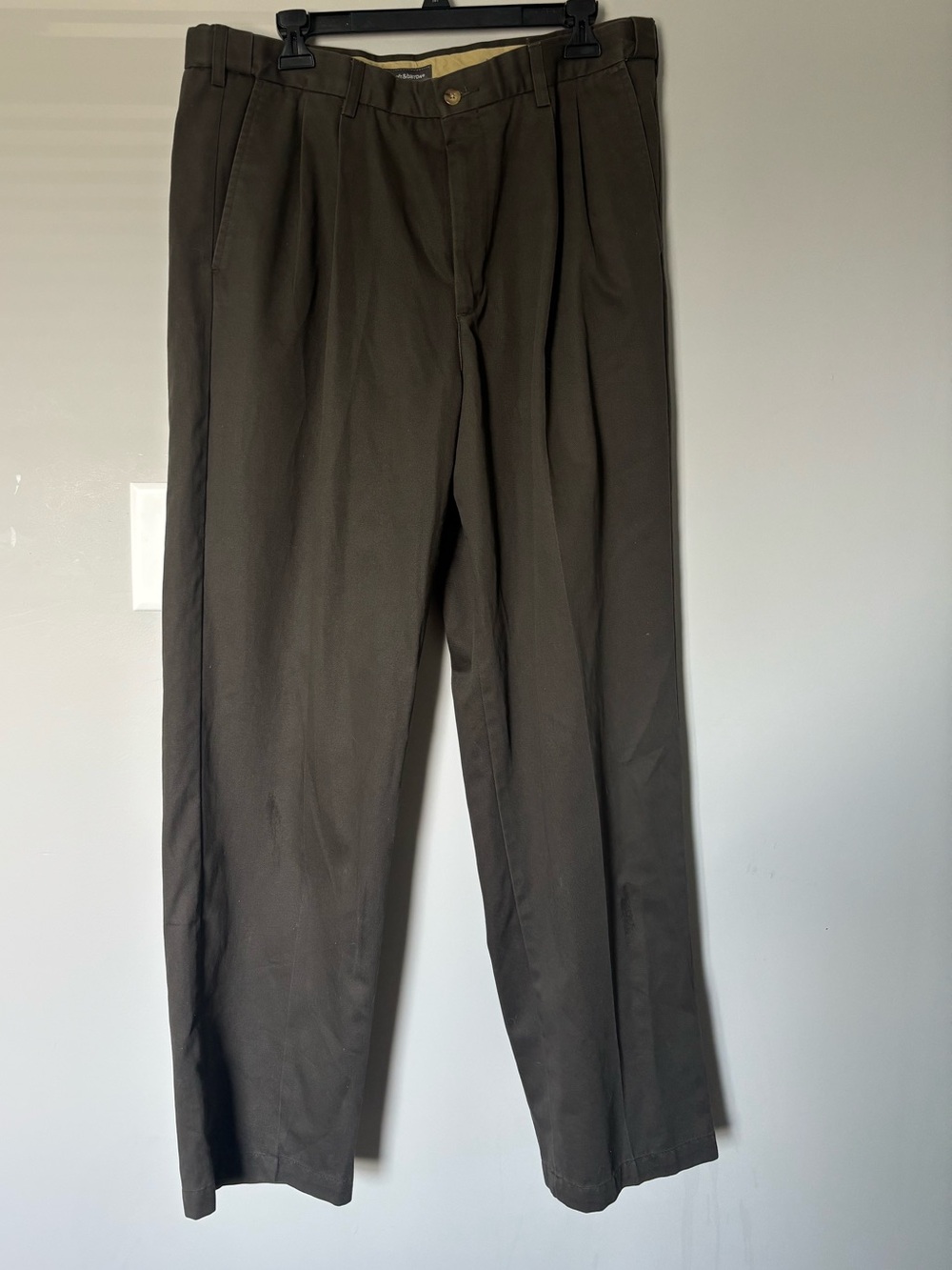 croft & barrow Olive Brown Pleated Dress Pants